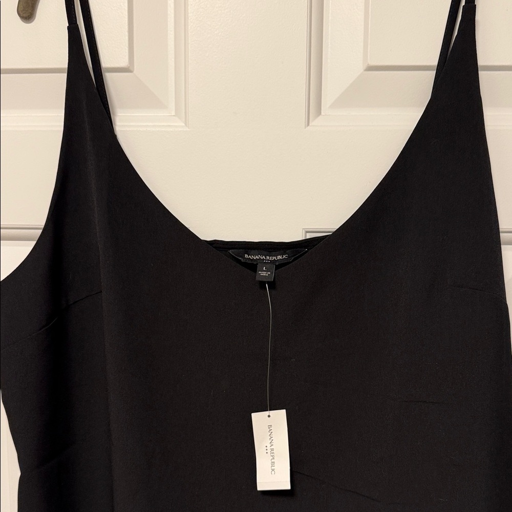 Banana Republic Elegant Black Camisole - Picture 3 of 5